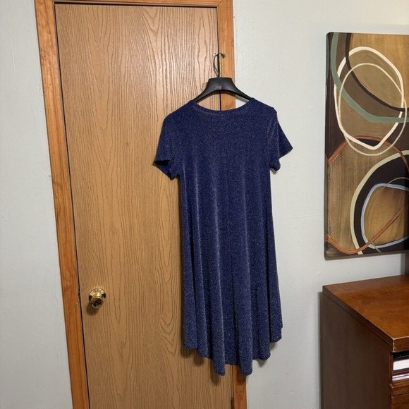 Lularoe Medium Blue Metallic Weave Short Sleeve Scoop Neck Mid-Calf Shirt Dress - Picture 2 of 4